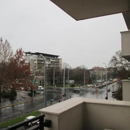 One Bedroom Apartment 1 - Restaurant Stadium Plovdiv Апартаменты