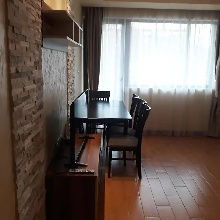One Bedroom Apartment 1 - Restaurant Stadium Plovdiv 普罗夫迪夫
